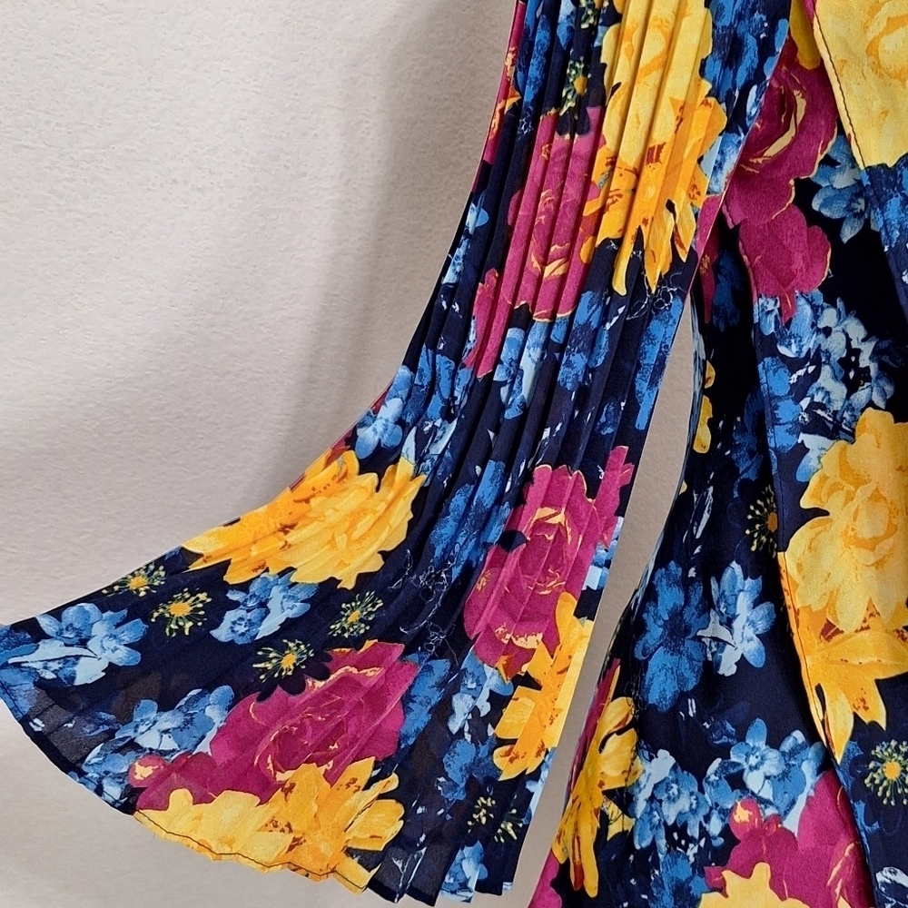 Laurie Felt Multicolor Floral Retro Bohemian Pleated Bell Sleeve Blouse Size XXS - Picture 5 of 13